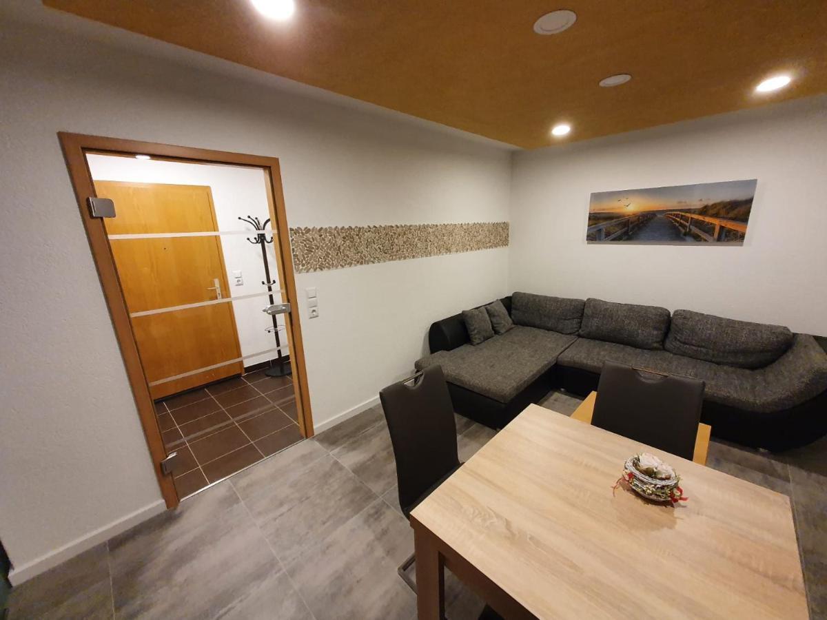 Exklusive Moderne 2 Zi. Wohnung In Ruhiger Lage Schechingen Exteriör bild