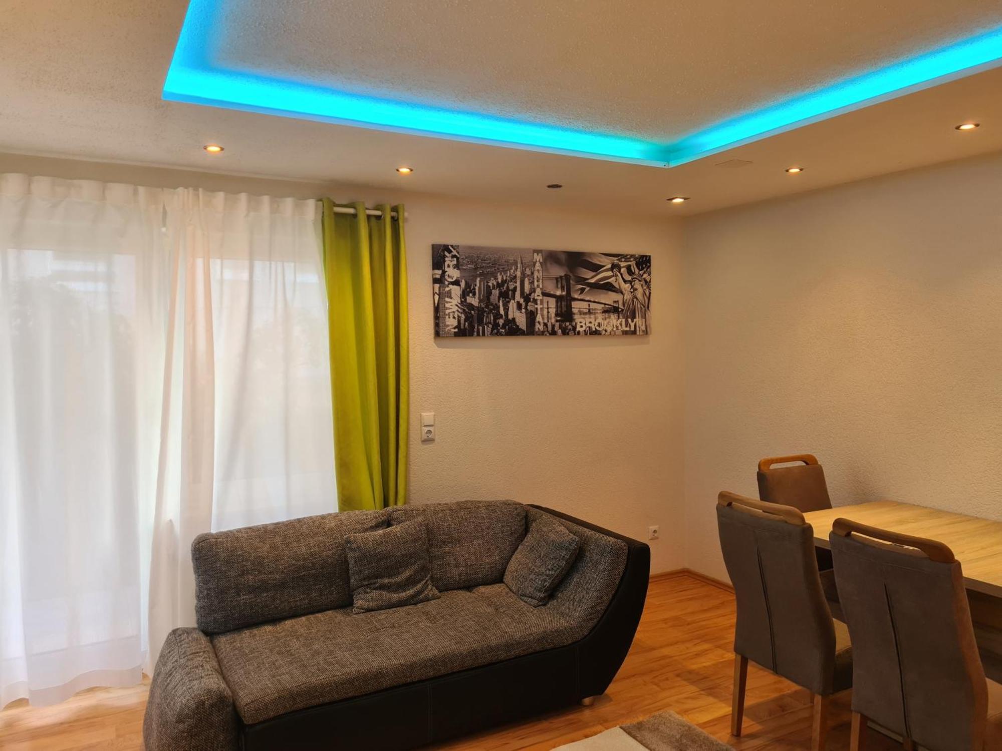 Exklusive Moderne 2 Zi. Wohnung In Ruhiger Lage Schechingen Exteriör bild