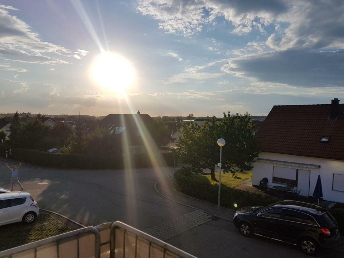 Exklusive Moderne 2 Zi. Wohnung In Ruhiger Lage Schechingen Exteriör bild